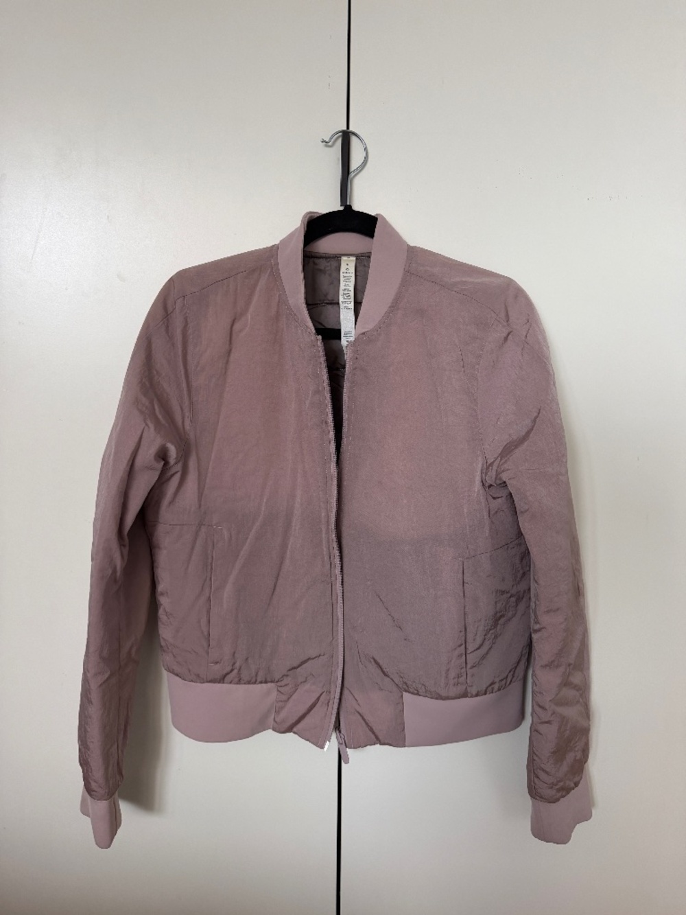 Lululemon Mauve Pink Lightweight Bomber Jacket Size 8